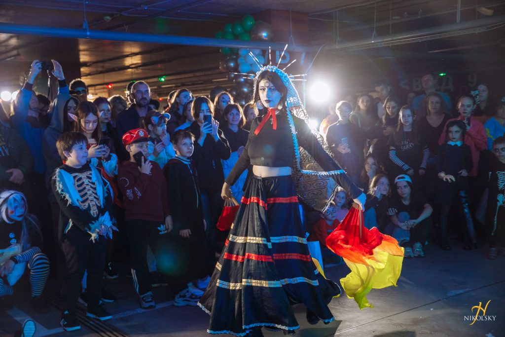 Nikolsky-Halloween-2023-(104)
