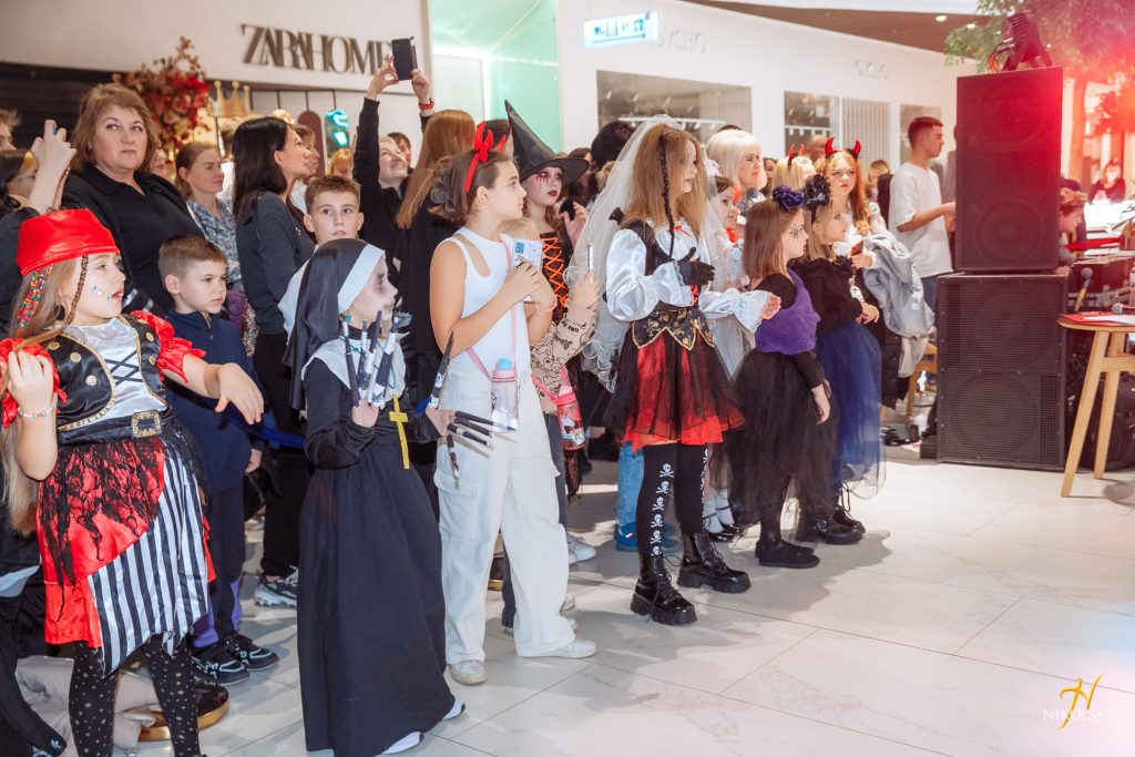 Nikolsky-Halloween-2023-(12)