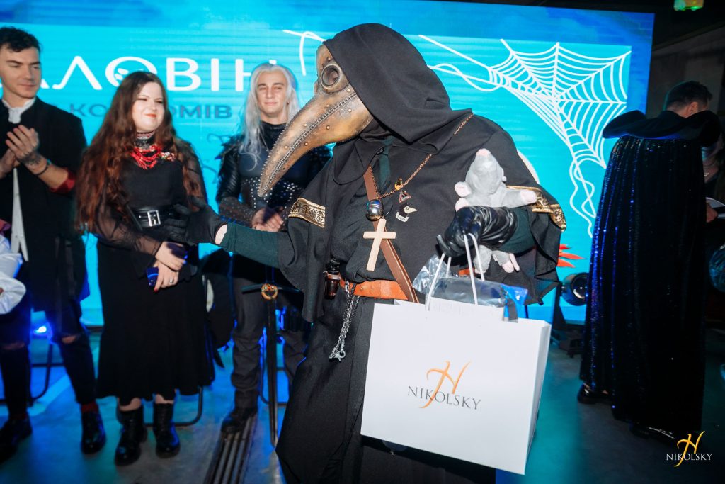 Nikolsky-Halloween-2023-(126)
