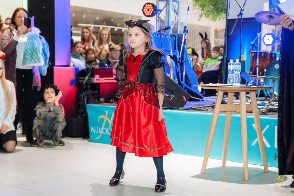 Nikolsky-Halloween-2023-(32)