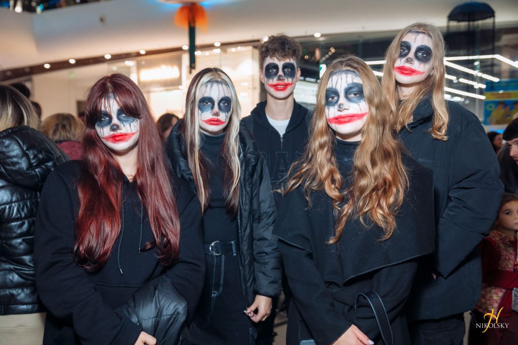 Nikolsky-Halloween-2023-(52)