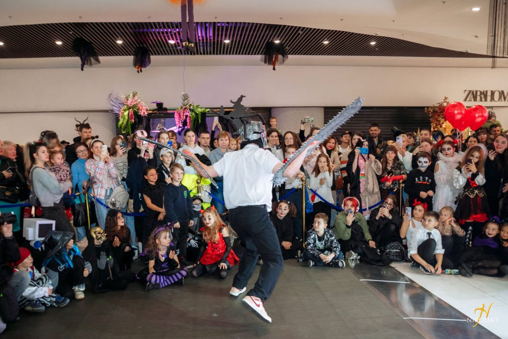 Nikolsky-Halloween-2023-(72)