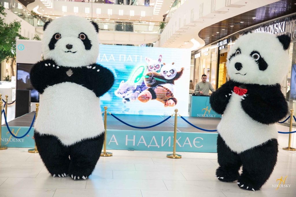 Nikolsky-Панда-Паті-(1)