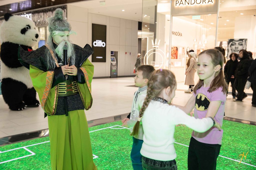 Nikolsky-Панда-Паті-(12)