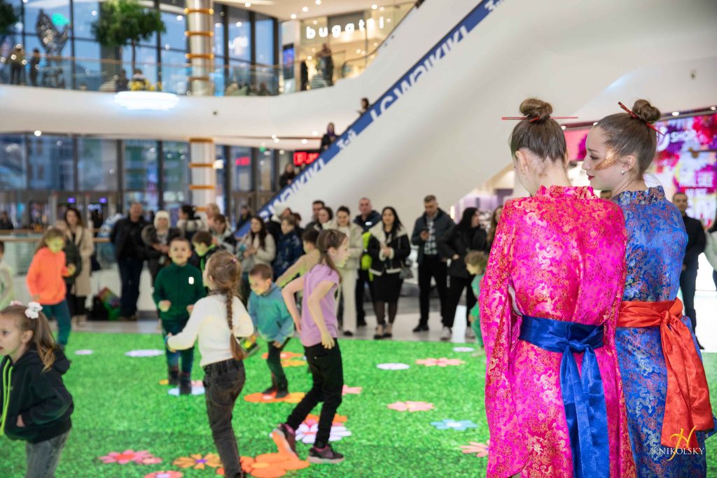 Nikolsky-Панда-Паті-(18)