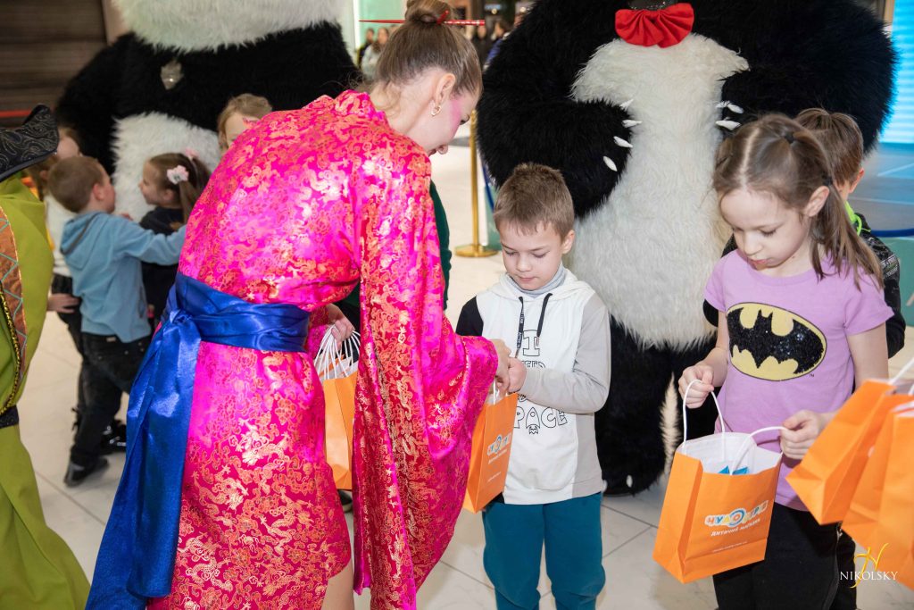 Nikolsky-Панда-Паті-(24)