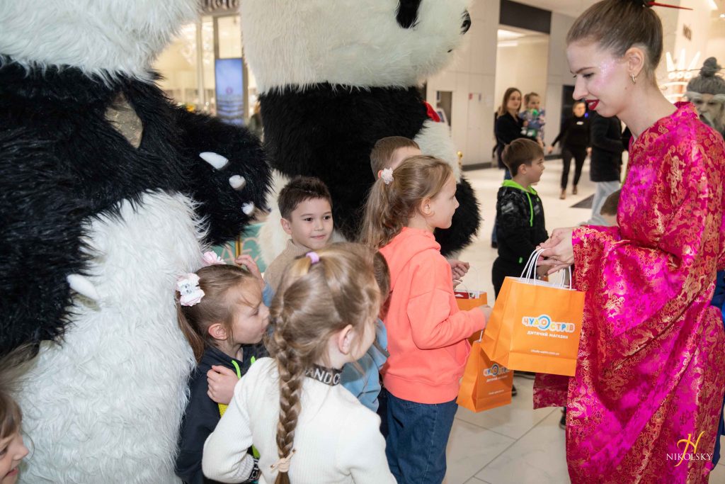 Nikolsky-Панда-Паті-(25)