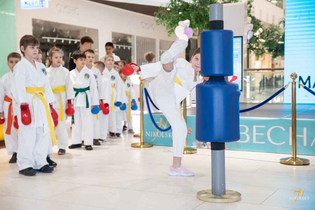 Nikolsky-Панда-Паті-(44)