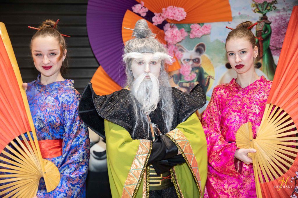 Nikolsky-Панда-Паті-(54)