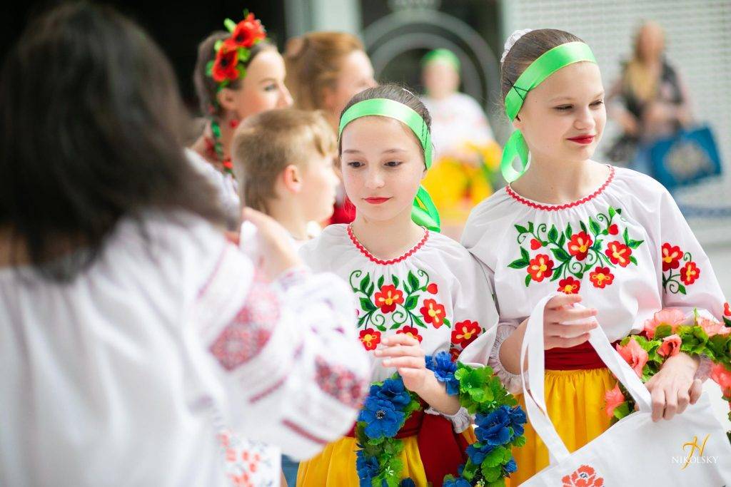ТРЦ-Нікольський-День-вишиванки-2024-(11)