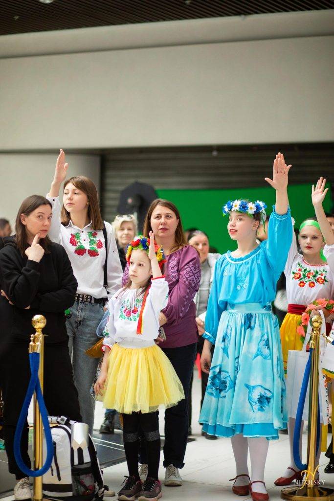 ТРЦ-Нікольський-День-вишиванки-2024-(13)