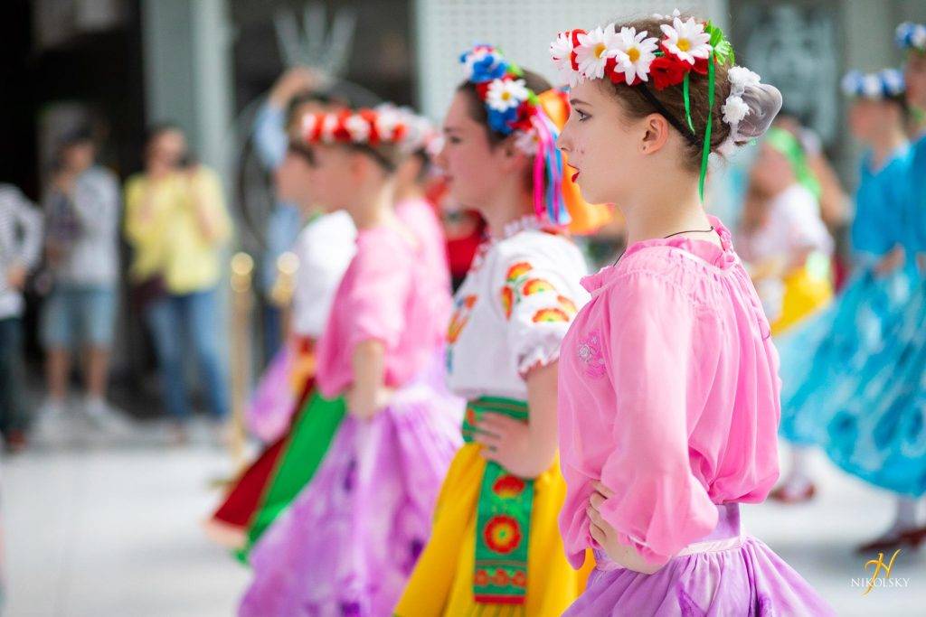 ТРЦ-Нікольський-День-вишиванки-2024-(31)