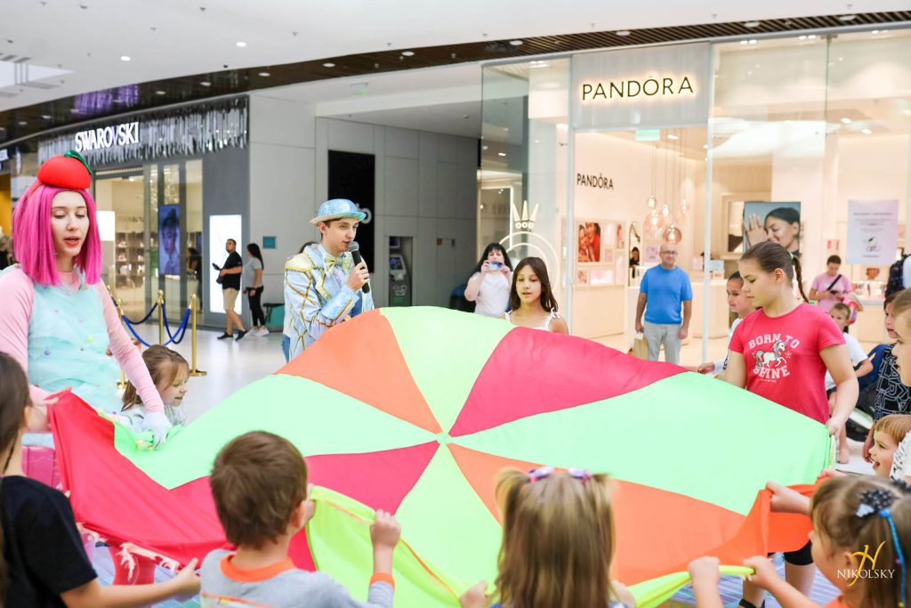 28-вересня-Анімаційна-програма-Чарлі-та-шоколадна-фабрика-(фотозвіт)-(11)