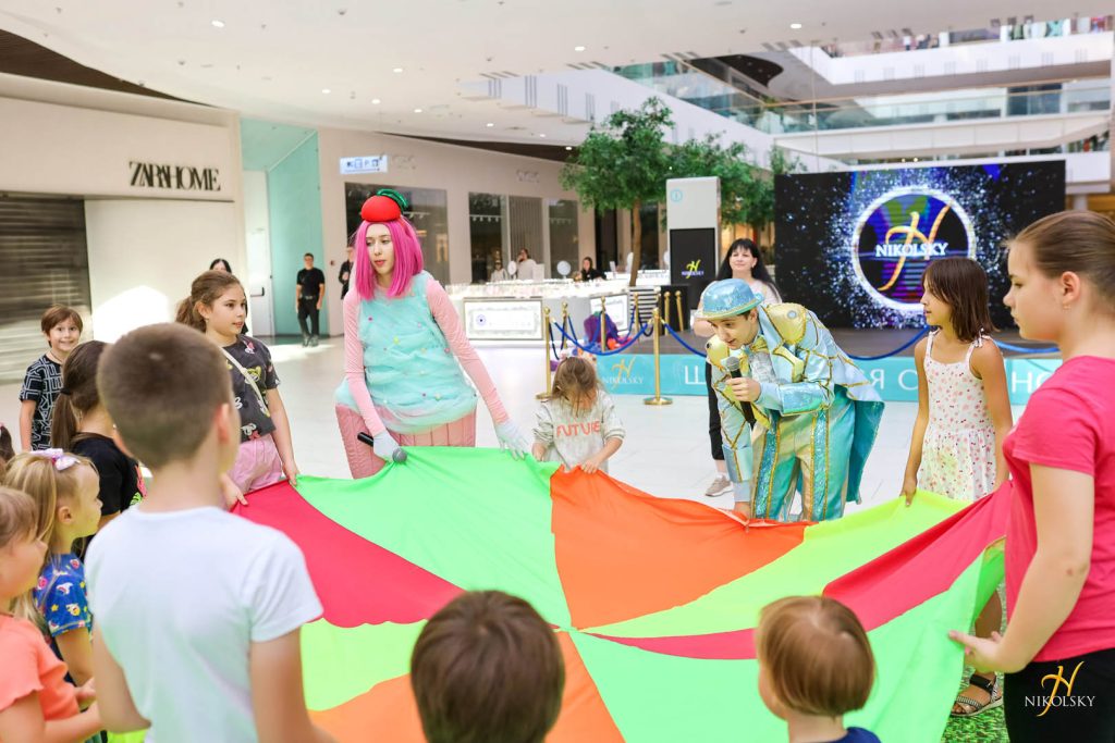 28-вересня-Анімаційна-програма-Чарлі-та-шоколадна-фабрика-(фотозвіт)-(15)