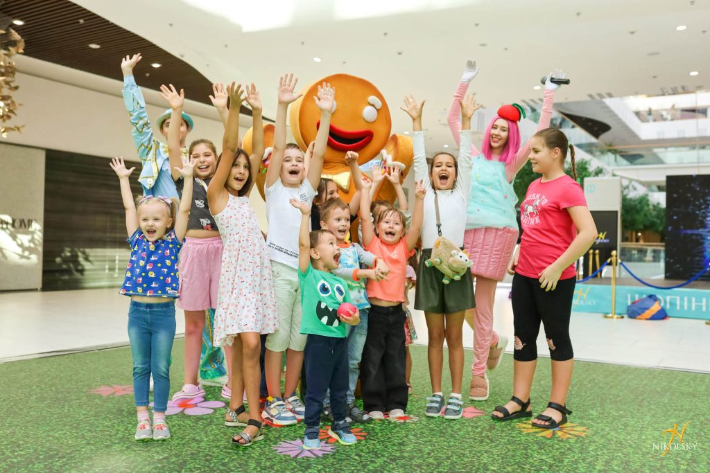 28-вересня-Анімаційна-програма-Чарлі-та-шоколадна-фабрика-(фотозвіт)-(29)