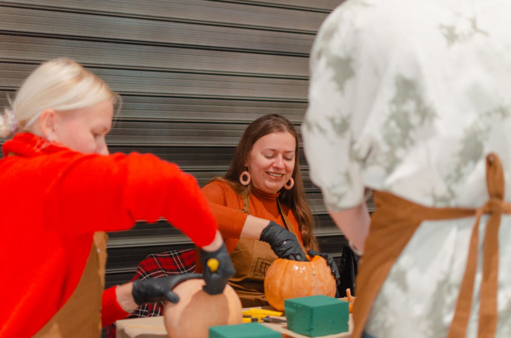 13-жовтня-Флористичний-майстер-клас-(фотозвіт)-(16)