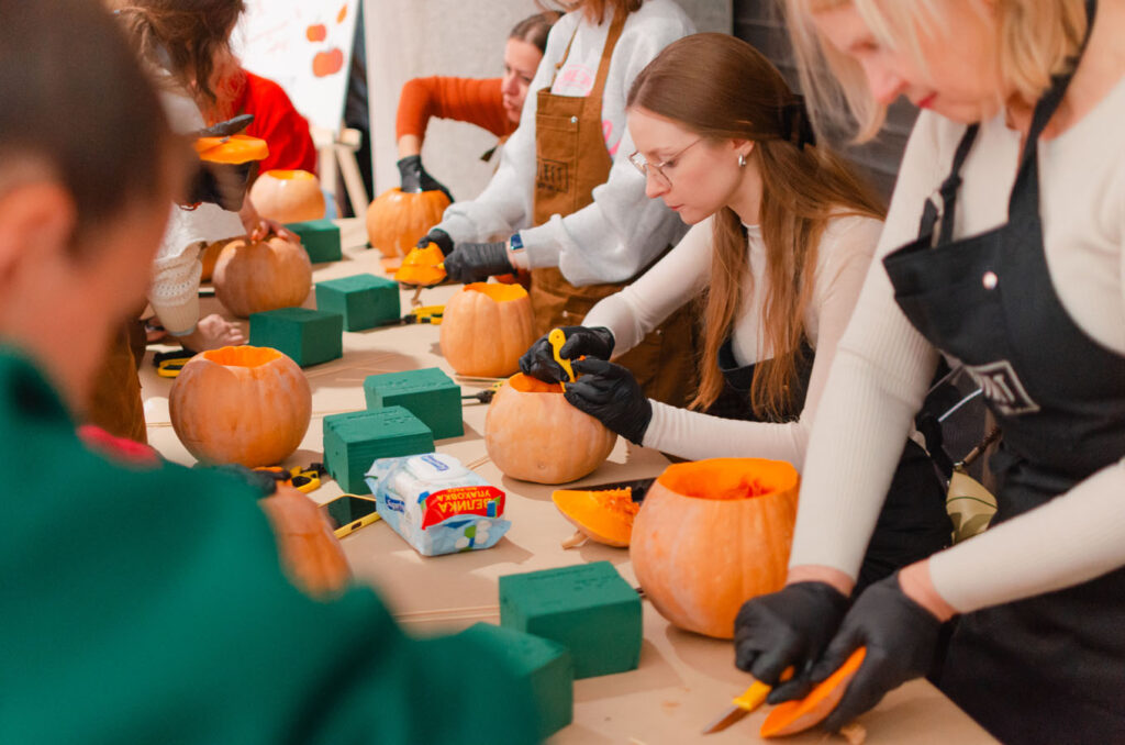 13-жовтня-Флористичний-майстер-клас-(фотозвіт)-(18)