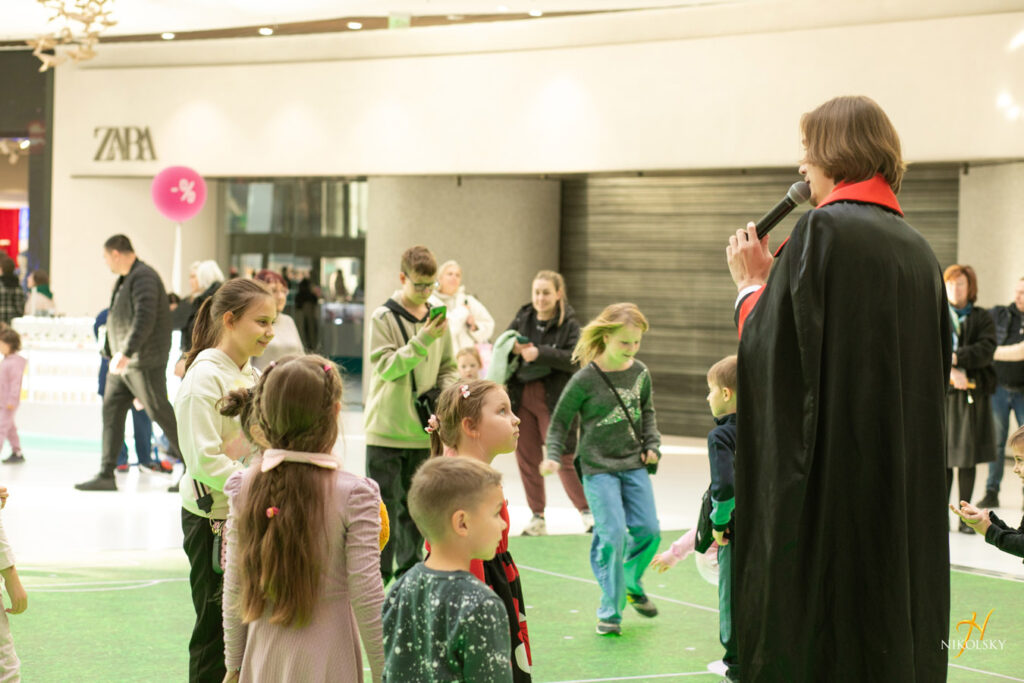 26-жовтня-Анімаційна-програма-“Дракула”-(фотозвіт)-(3)