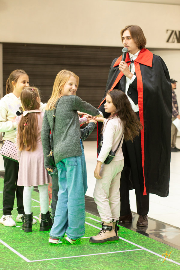 26-жовтня-Анімаційна-програма-“Дракула”-(фотозвіт)-(5)