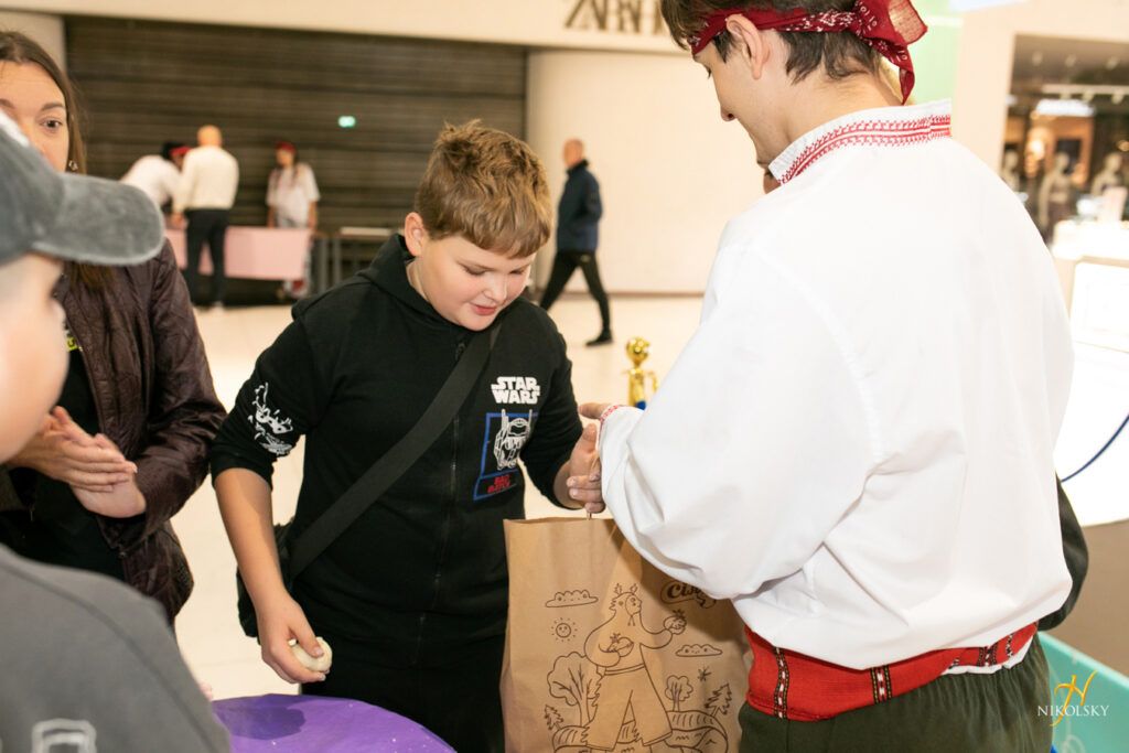 8-жовтня-День-вареника-(фотозвіт)-(49)