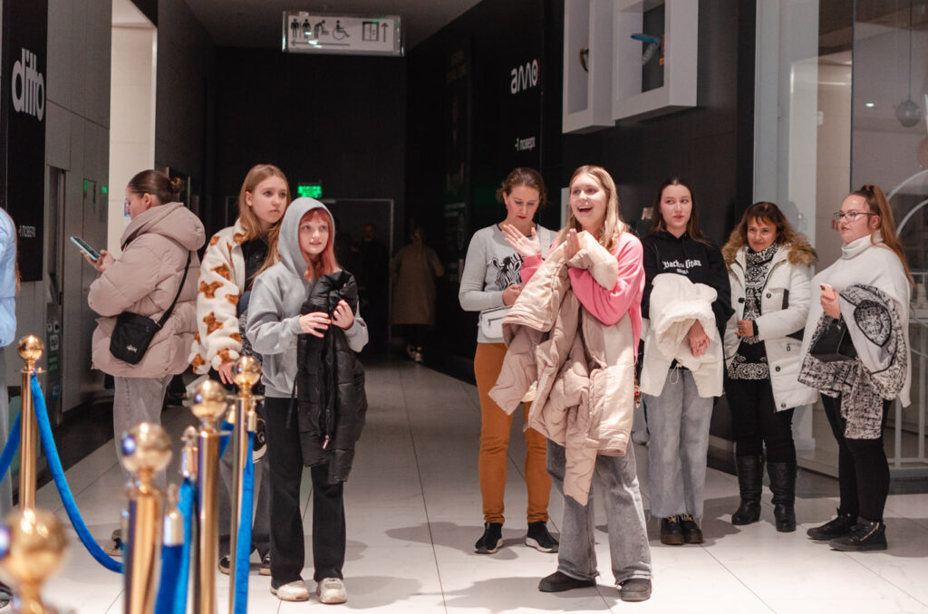 3-листопада-Караоке-на-екрані-(фотозвіт)-(10)