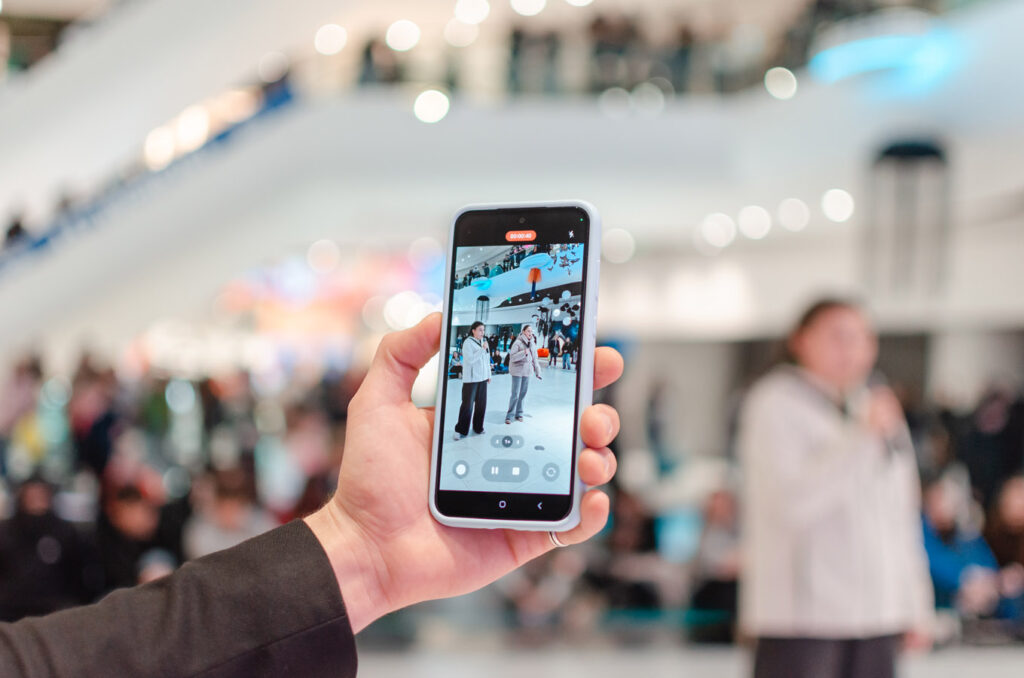 3-листопада-Караоке-на-екрані-(фотозвіт)-(46)