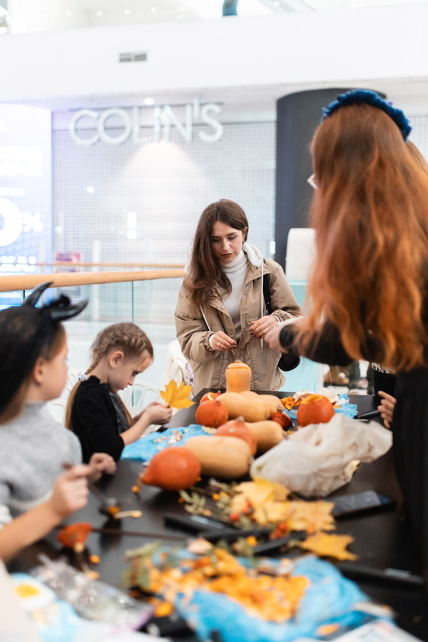 31-жовтня-Хелловін.-Конкурс-костюмів-(фотозвіт)-(112)