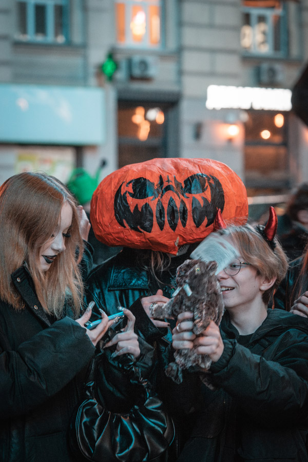 31-жовтня-Хелловін.-Конкурс-костюмів-(фотозвіт)-(12)