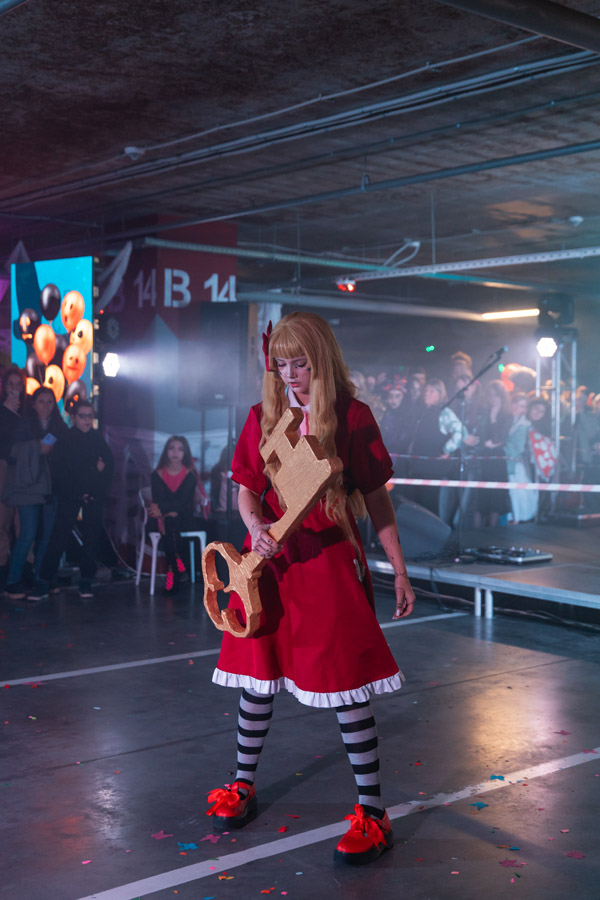 31-жовтня-Хелловін.-Конкурс-костюмів-(фотозвіт)-(135)