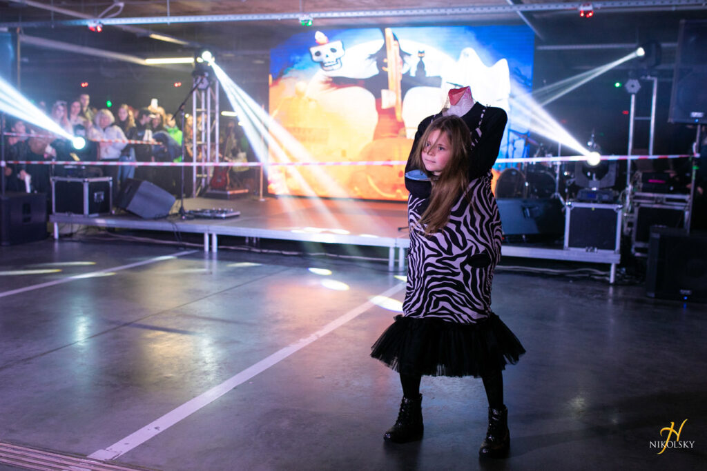 31-жовтня-Хелловін.-Конкурс-костюмів-(фотозвіт)-(190)