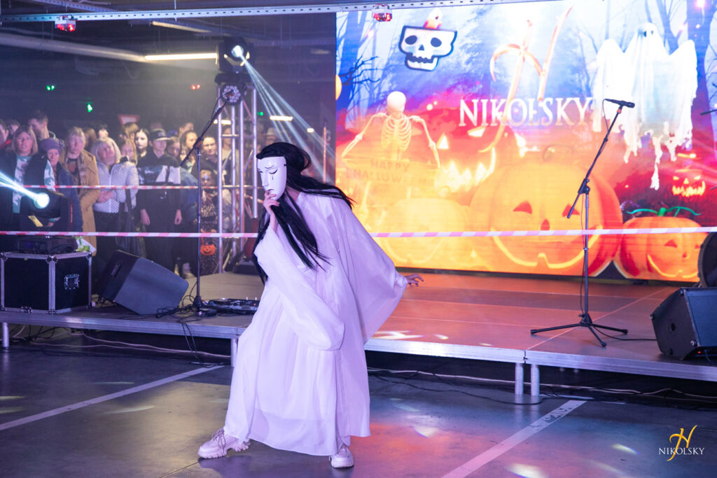 31-жовтня-Хелловін.-Конкурс-костюмів-(фотозвіт)-(198)