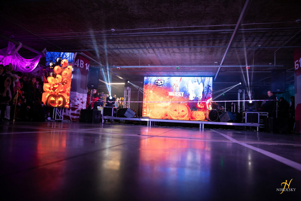 31-жовтня-Хелловін.-Конкурс-костюмів-(фотозвіт)-(210)