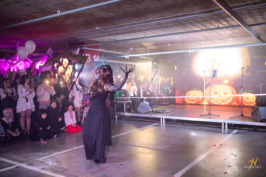 31-жовтня-Хелловін.-Конкурс-костюмів-(фотозвіт)-(227)
