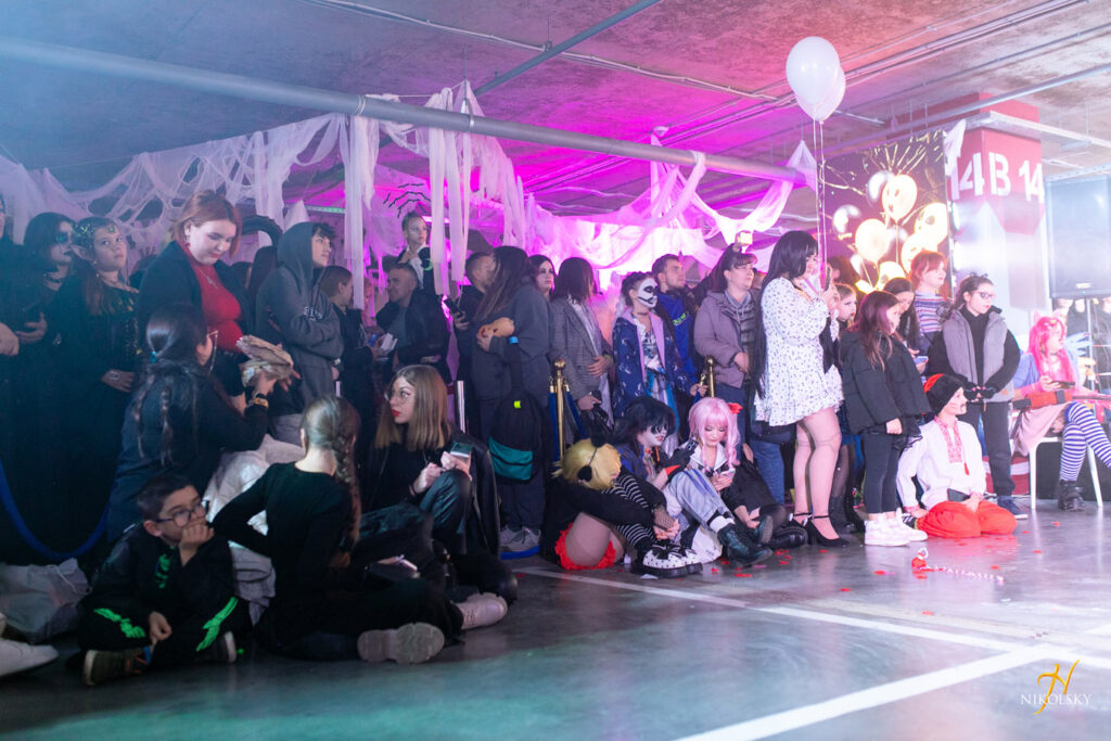 31-жовтня-Хелловін.-Конкурс-костюмів-(фотозвіт)-(240)