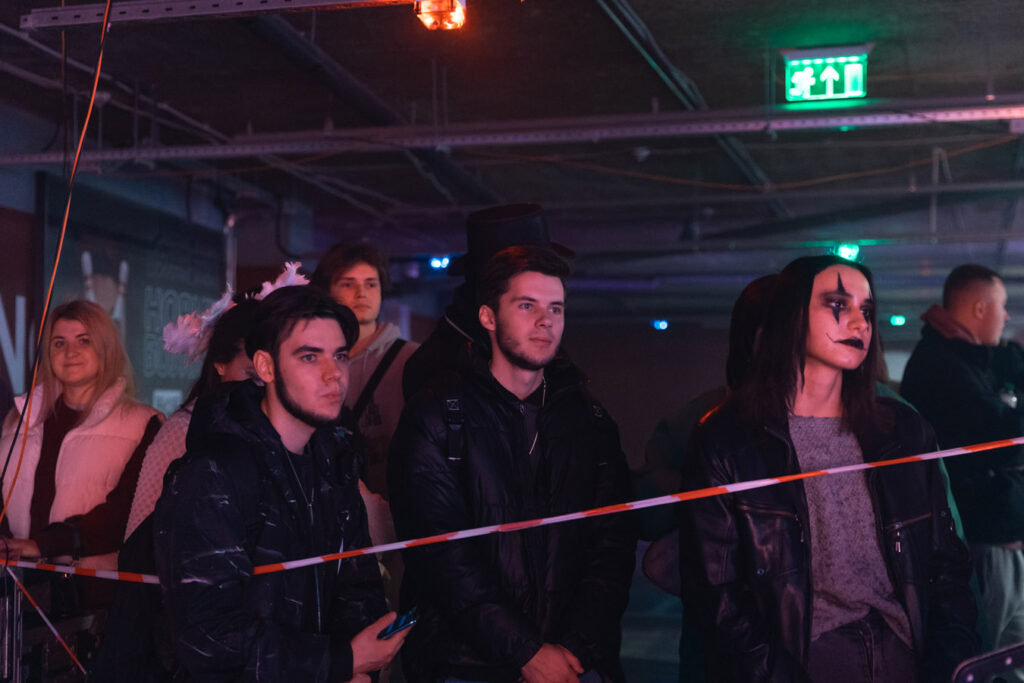 31-жовтня-Хелловін.-Конкурс-костюмів-(фотозвіт)-(50)