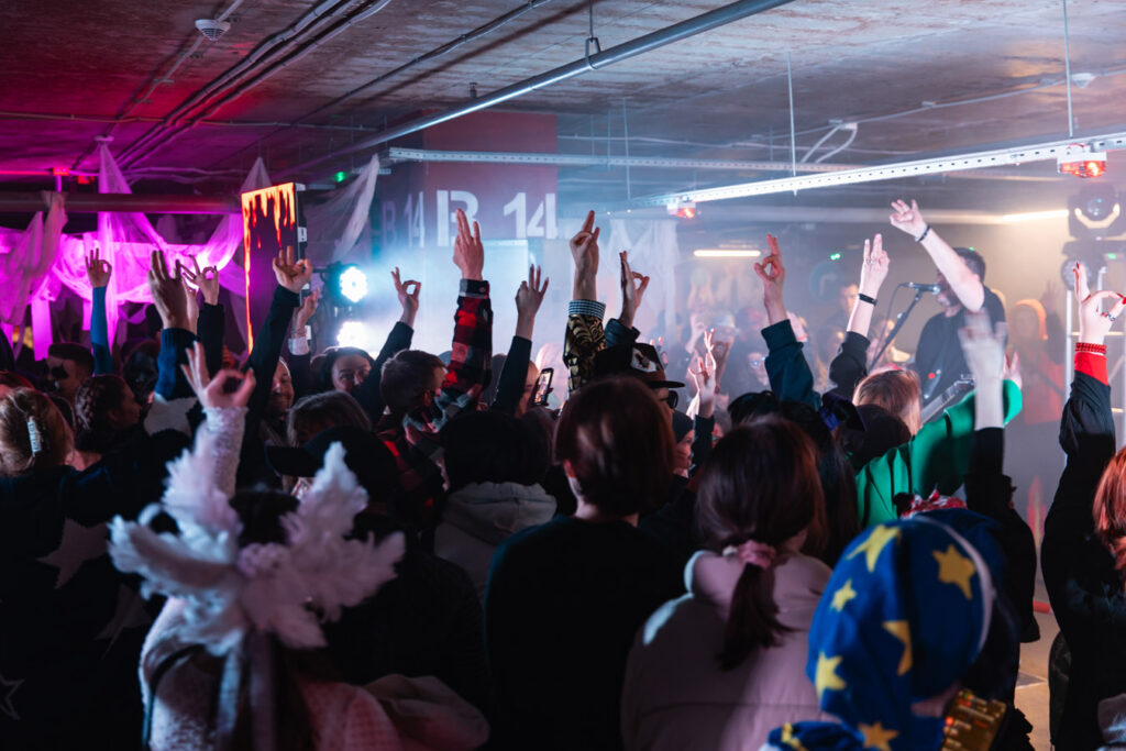 31-жовтня-Хелловін.-Конкурс-костюмів-(фотозвіт)-(78)