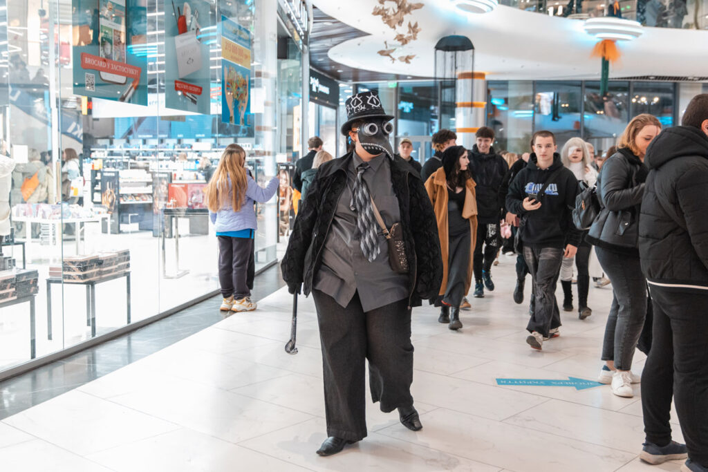 31-жовтня-Хелловін.-Конкурс-костюмів-(фотозвіт)-(88)