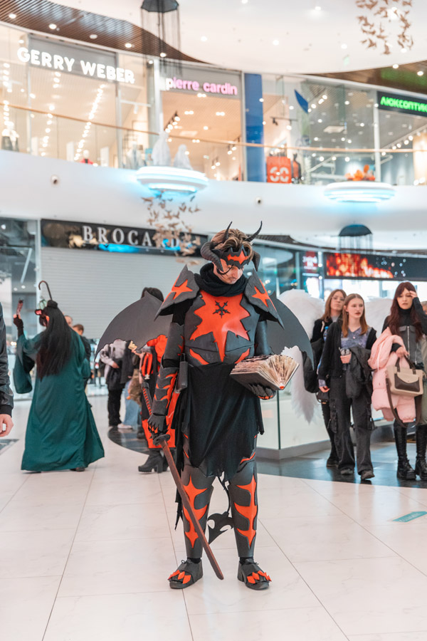 31-жовтня-Хелловін.-Конкурс-костюмів-(фотозвіт)-(93)