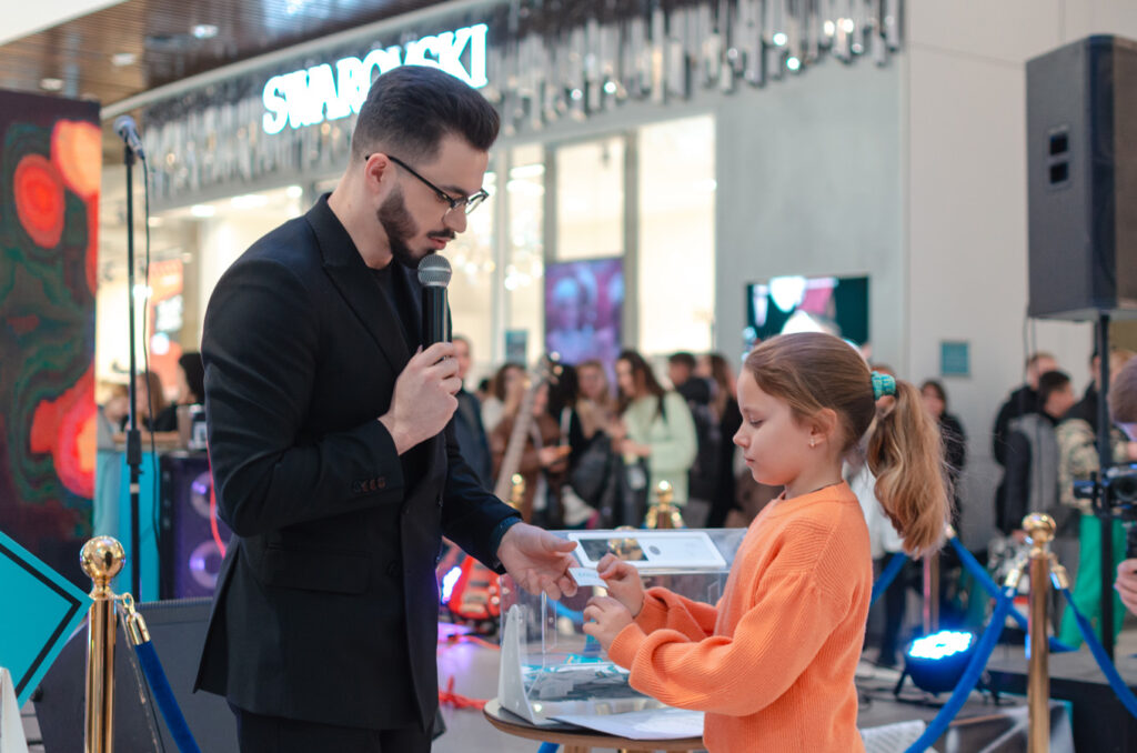 29-листопада-Чорна-П’ятниця-(фотозвіт)-(48)