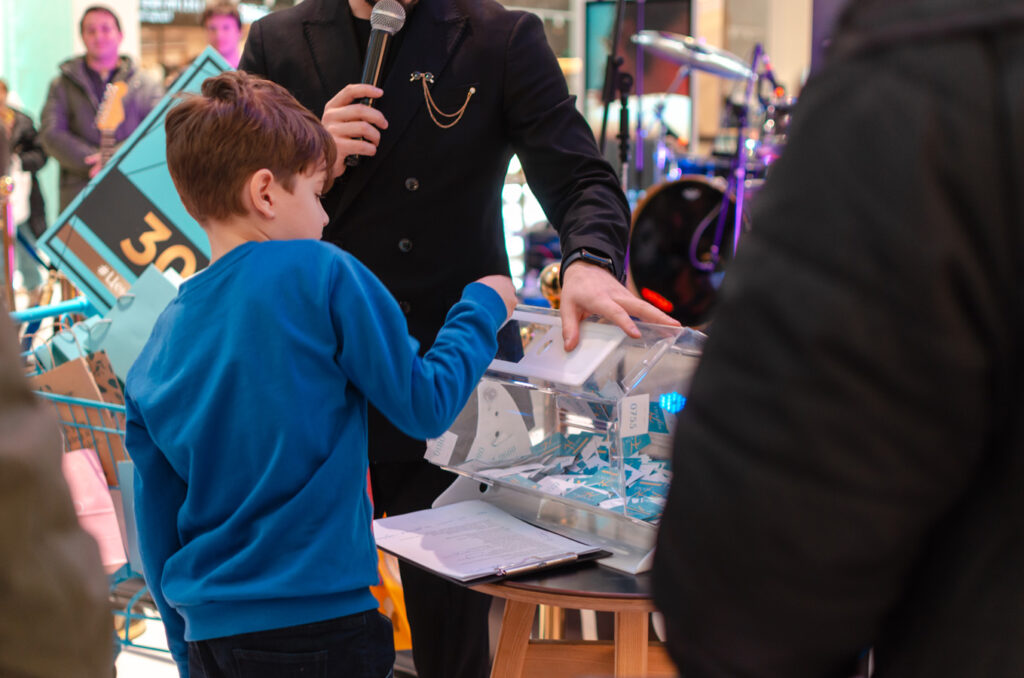 29-листопада-Чорна-П’ятниця-(фотозвіт)-(52)