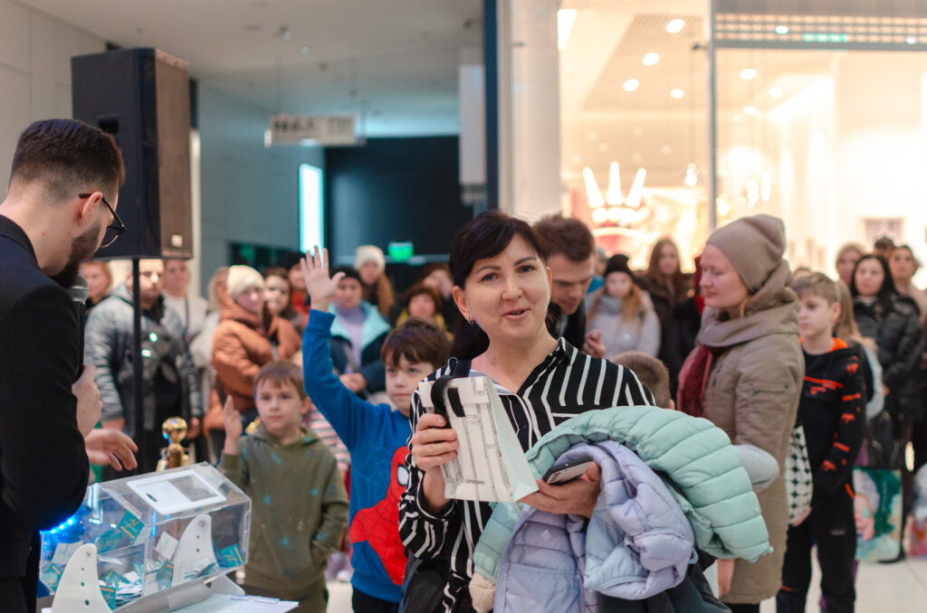 29-листопада-Чорна-П’ятниця-(фотозвіт)-(57)