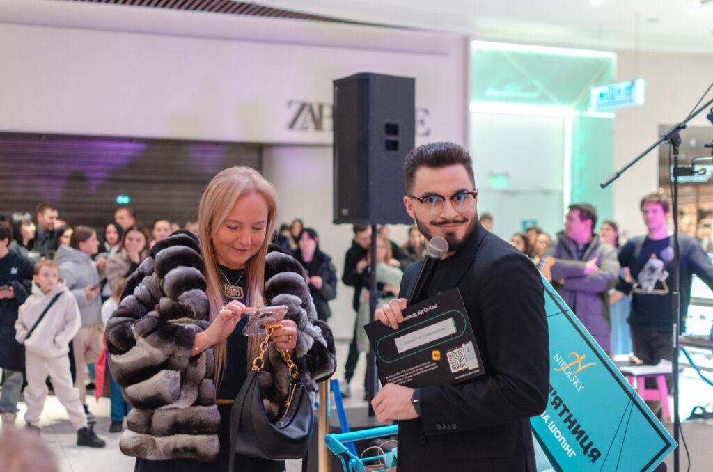 29-листопада-Чорна-П’ятниця-(фотозвіт)-(58)