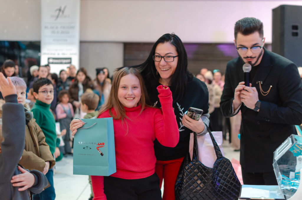 29-листопада-Чорна-П’ятниця-(фотозвіт)-(66)