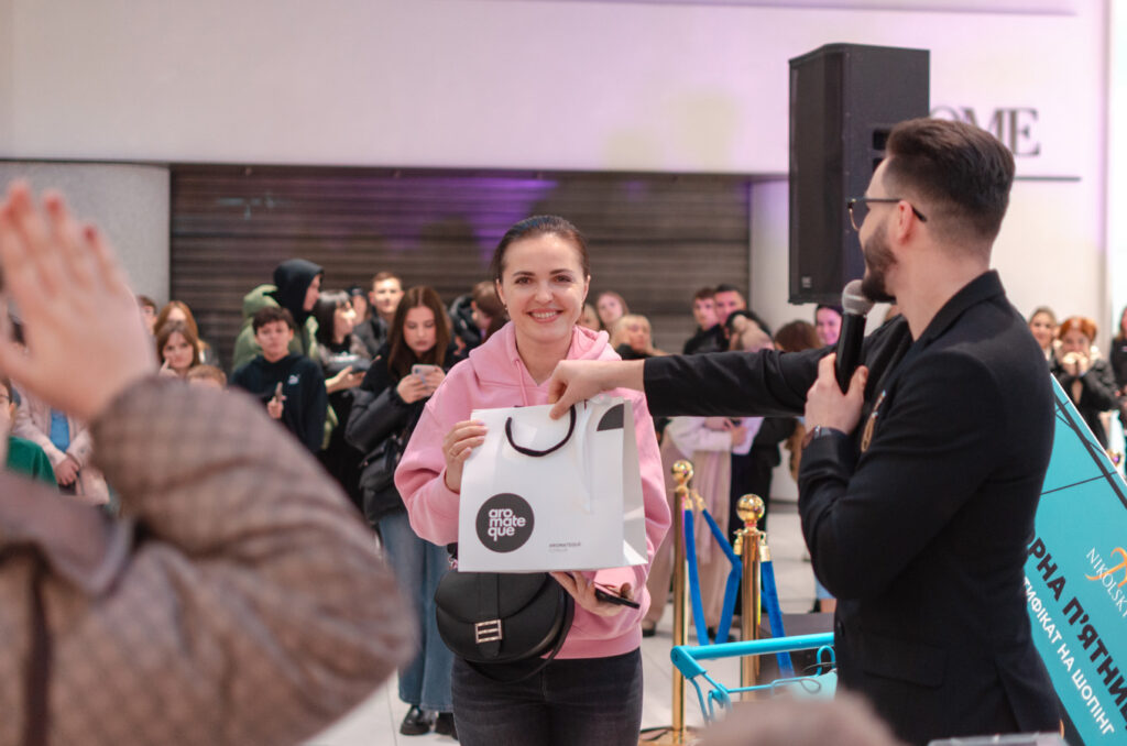 29-листопада-Чорна-П’ятниця-(фотозвіт)-(69)