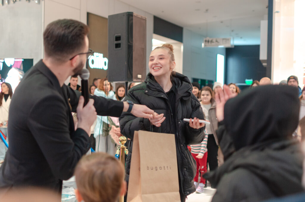 29-листопада-Чорна-П’ятниця-(фотозвіт)-(71)