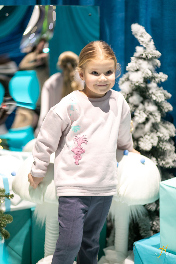 6-грудня-День-святого-Миколая.-Відкриття-ялинки-(фотозвіт)-(109)