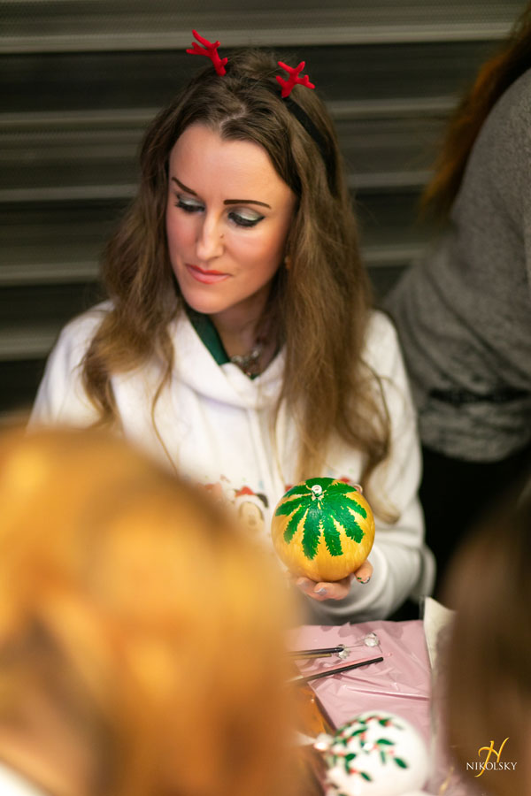6-грудня-День-святого-Миколая.-Відкриття-ялинки-(фотозвіт)-(117)