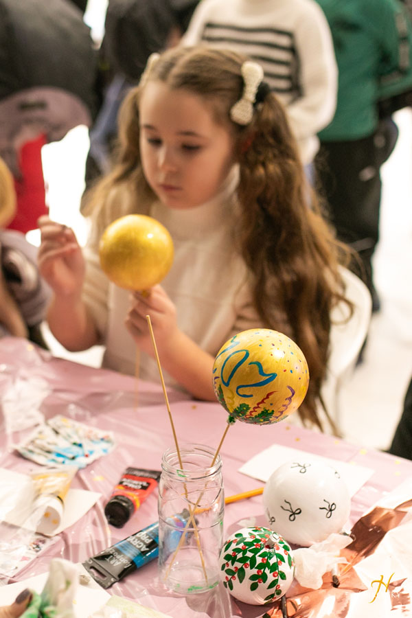 6-грудня-День-святого-Миколая.-Відкриття-ялинки-(фотозвіт)-(127)