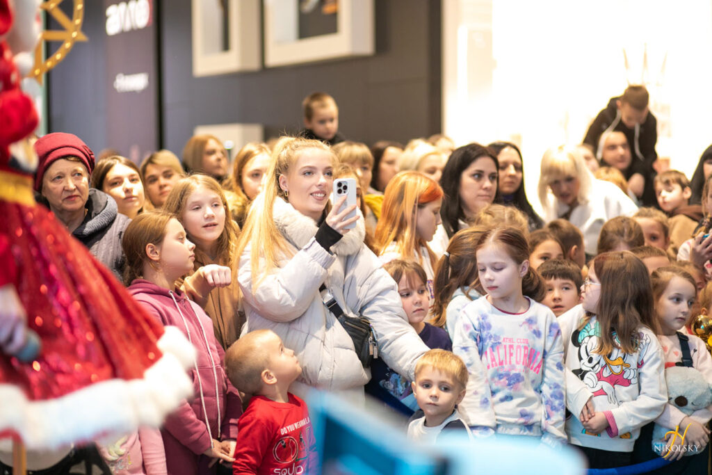6-грудня-День-святого-Миколая.-Відкриття-ялинки-(фотозвіт)-(16)
