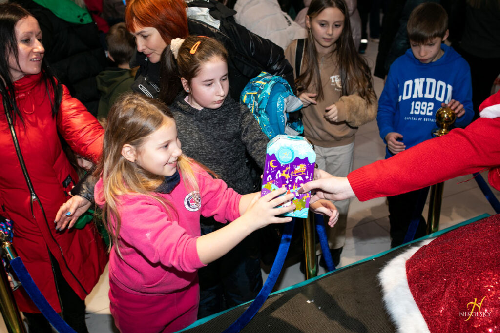 6-грудня-День-святого-Миколая.-Відкриття-ялинки-(фотозвіт)-(61)
